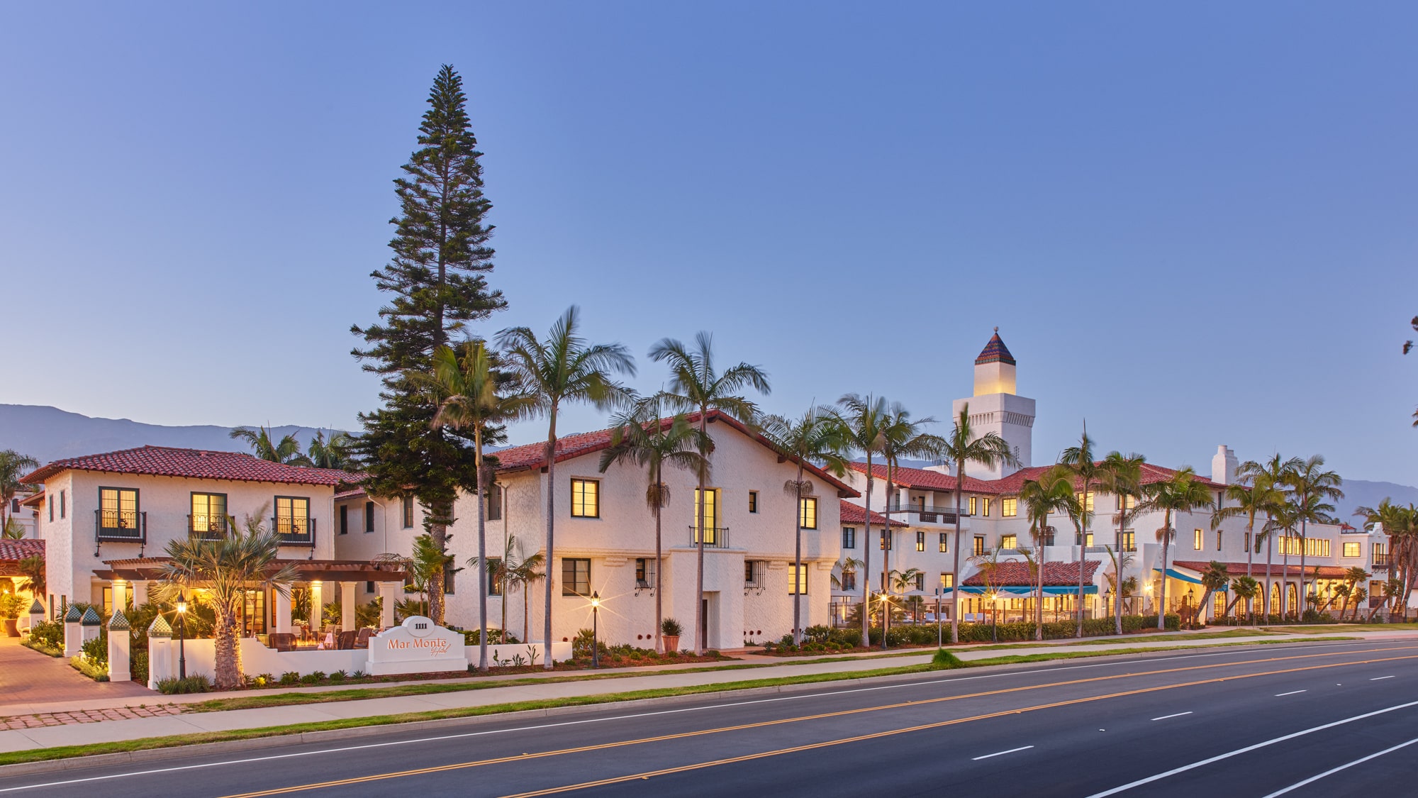 Luxury Hotel Near The Santa Barbara International Film Festival