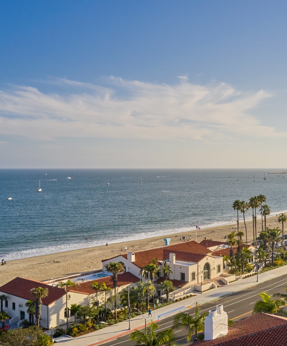 beachview exterior 2000x1125 crop
