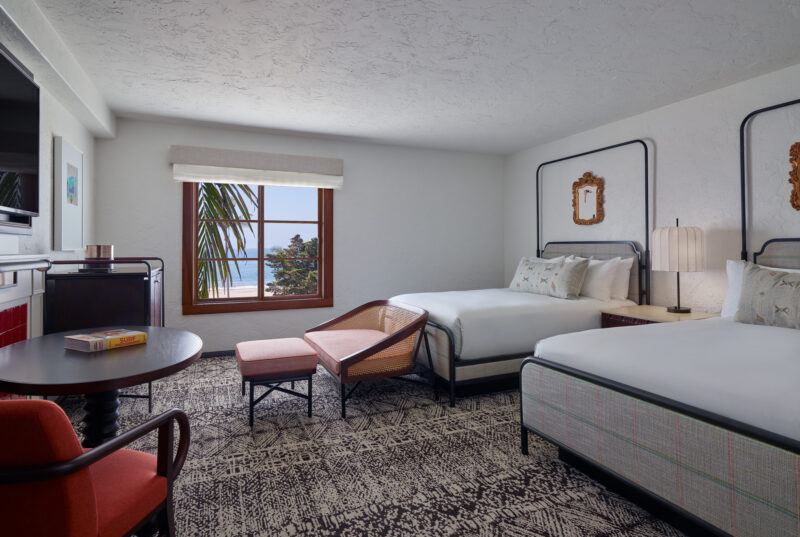 2 Queen Bed Room