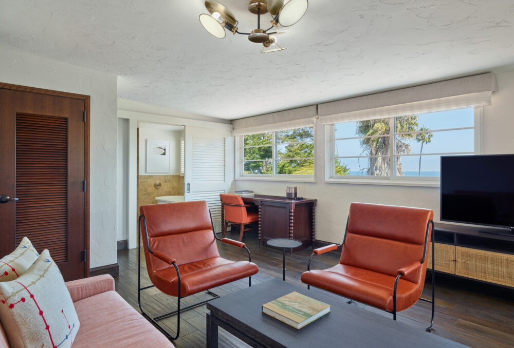 Suite accommodations