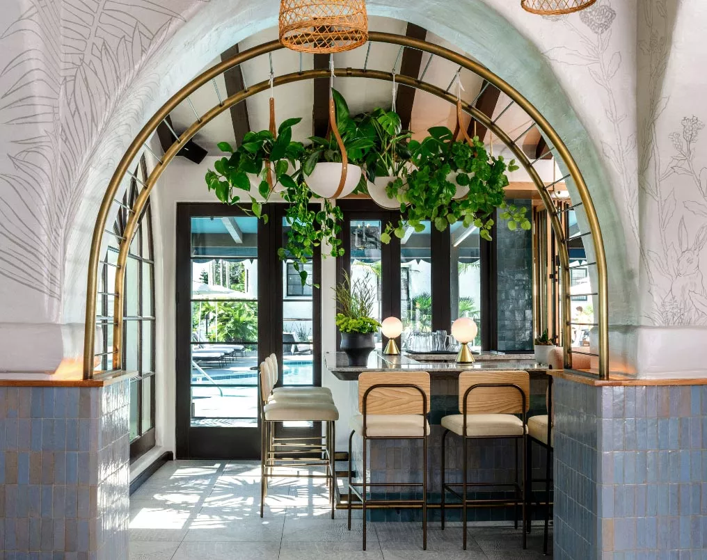 Experience Coastal Elegance and Culinary Delights at Café Lido